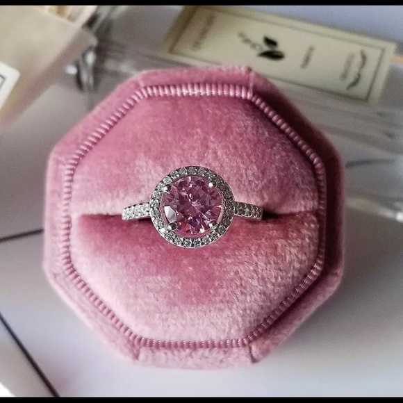 Jewelry - Round cut ring silver cubic zirconia